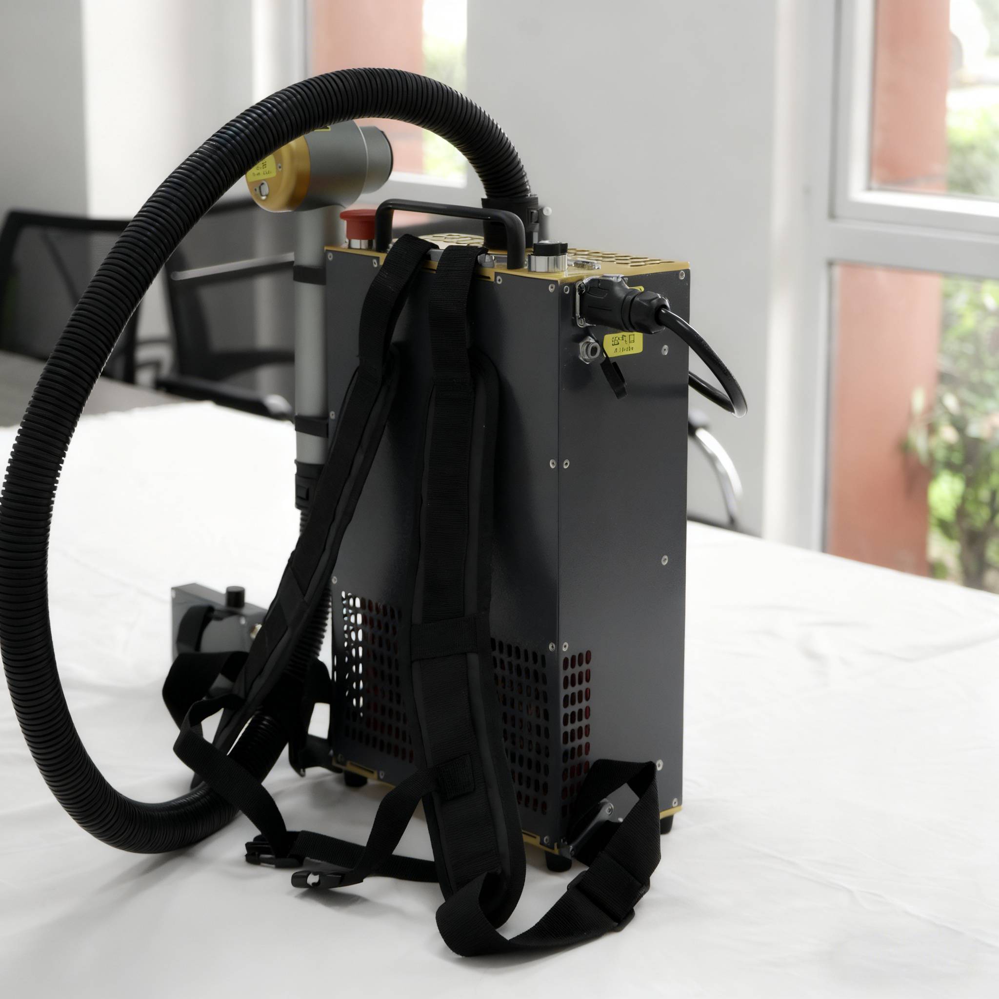 300W Backpack JPT Pulse Fiber  - Industrial Laser Cleaner incelemesi ve fiyatı